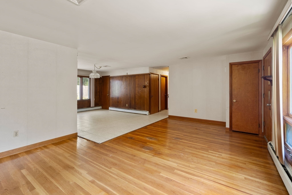 257 Morgan Ave
