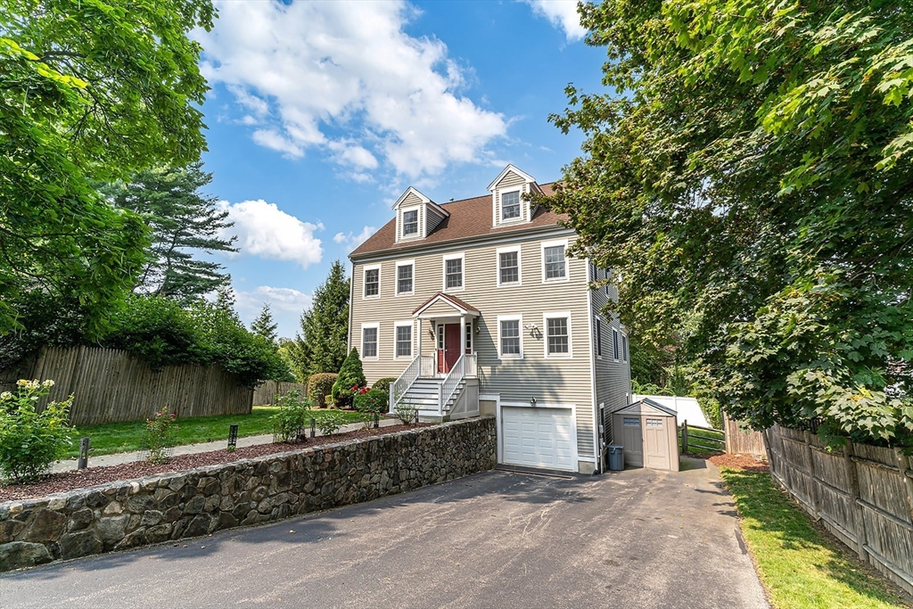 166 Forest St
