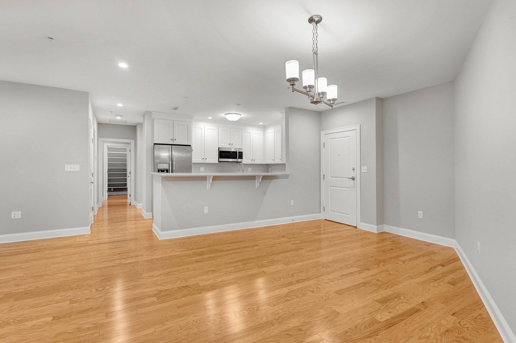 2 Inwood Drive #1009, Woburn, MA Photo #6