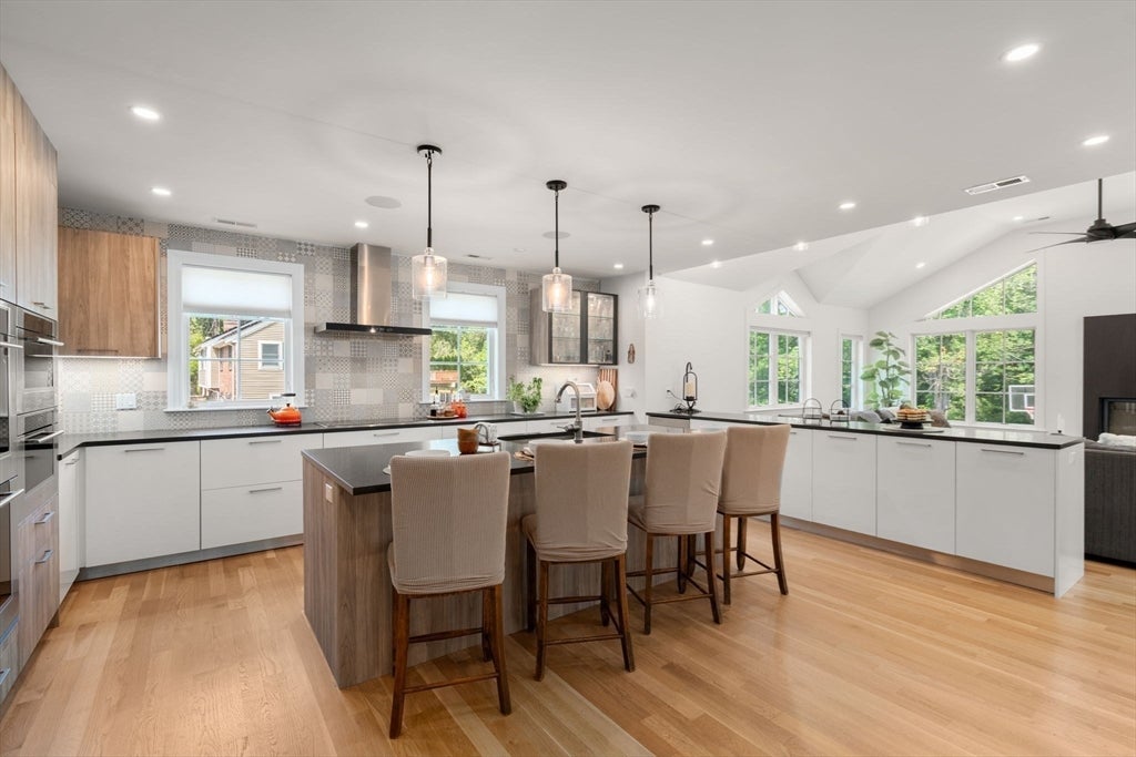 54 Meadowbrook Road, Westwood, MA, 54 Meadowbrook Road, Westwood, MA Photo #9