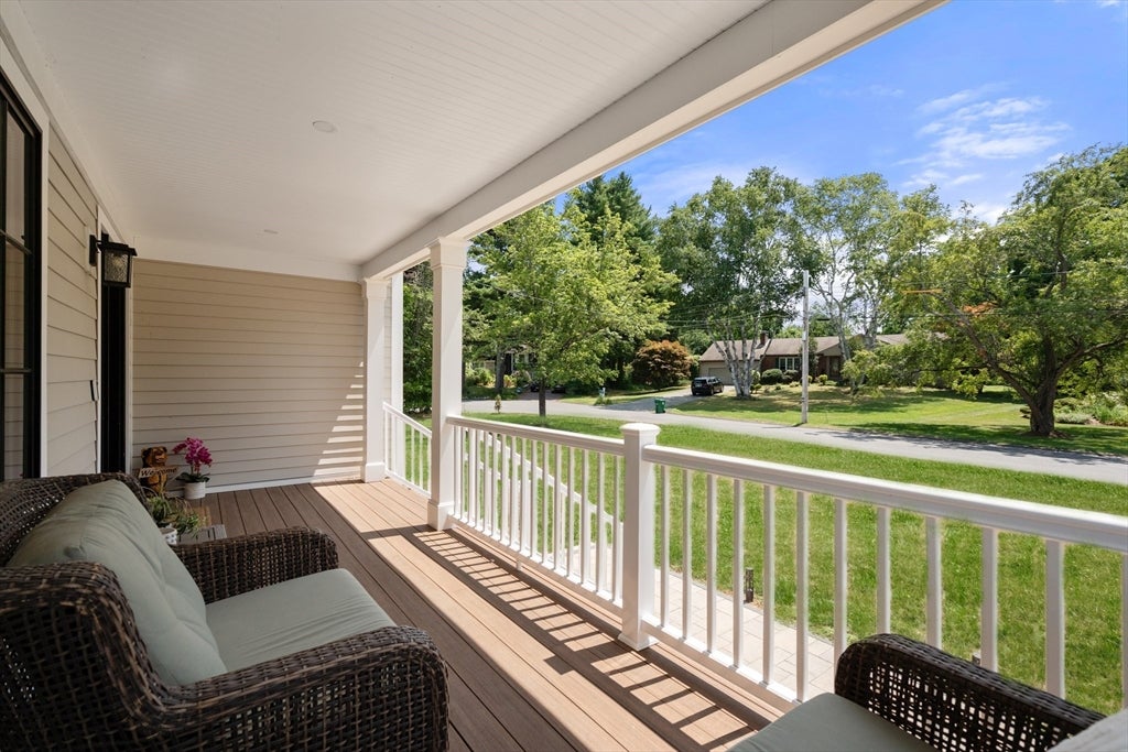 54 Meadowbrook Road, Westwood, MA, 54 Meadowbrook Road, Westwood, MA Photo #4