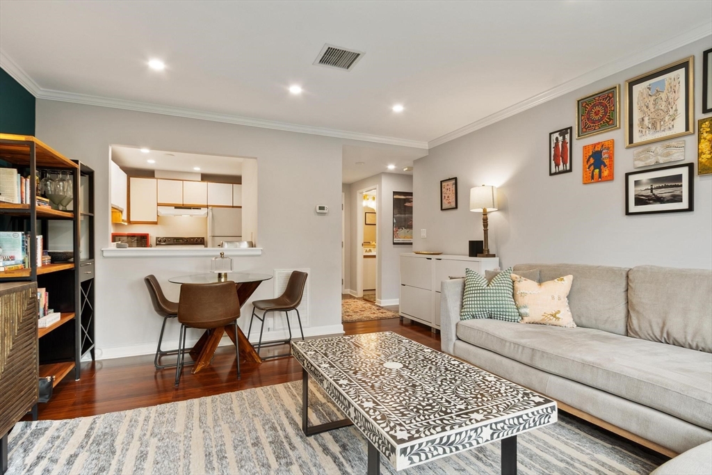 1 Watermill Pl 425