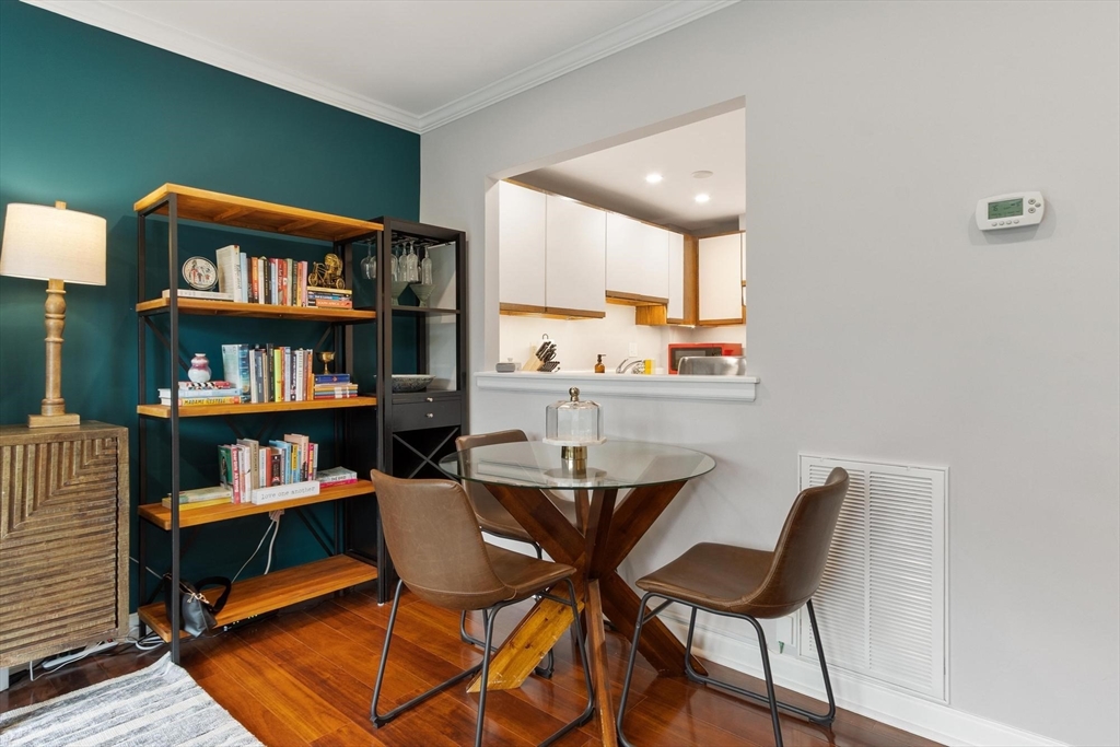 1 Watermill Pl 425