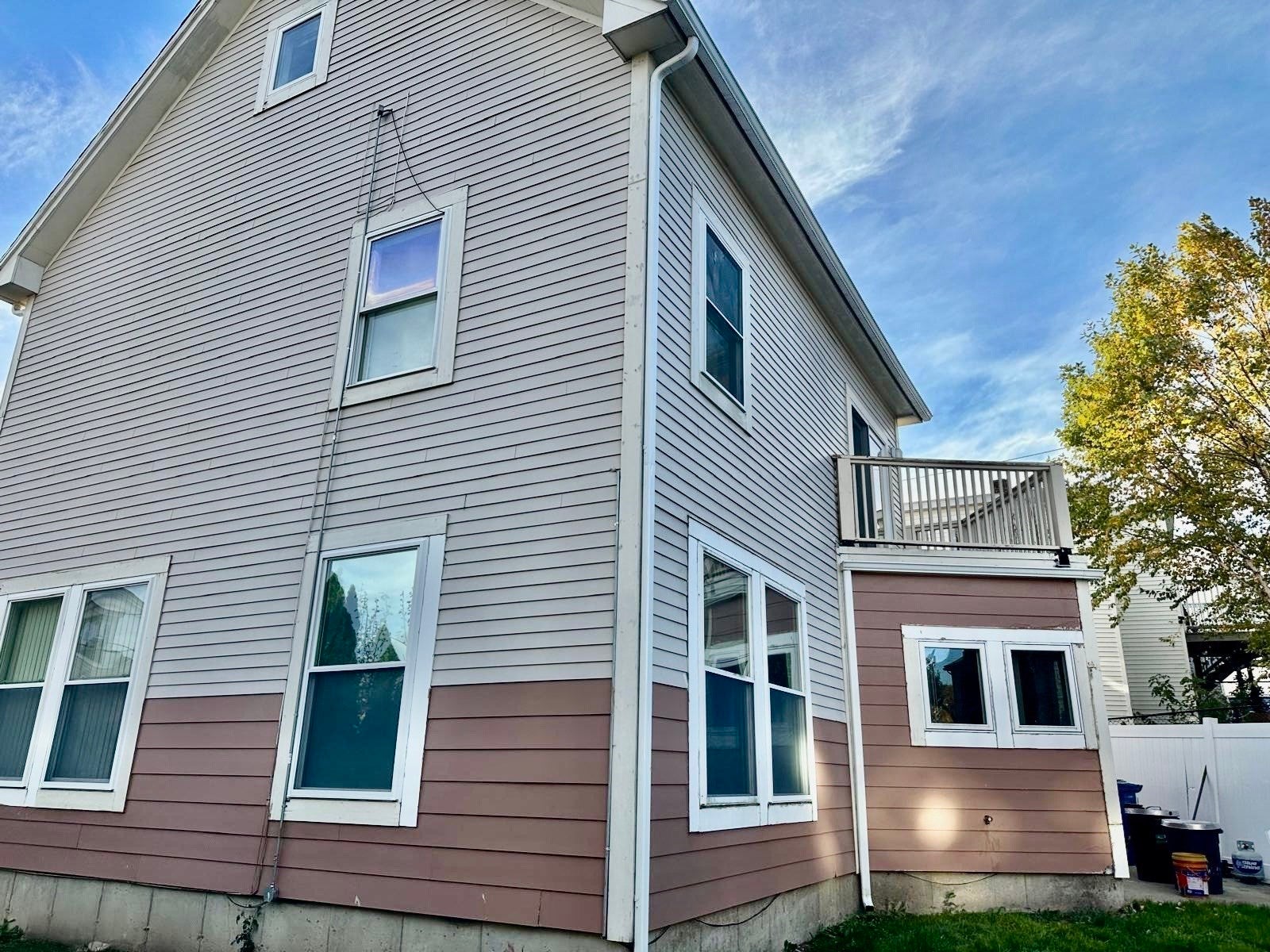 Photo of 9 Mechanic St, Lawrence, MA