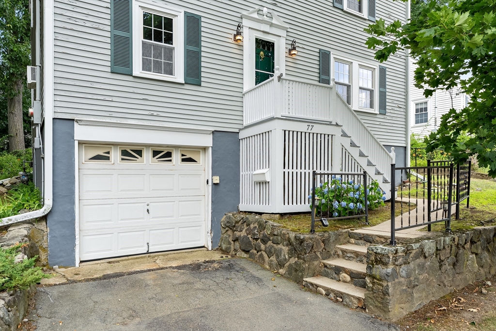 77 Wright Street