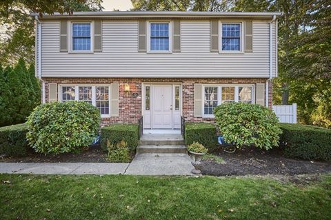 5 Cunningham Cir Waltham MA 02453
