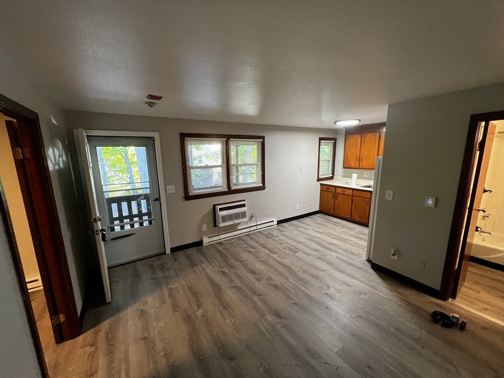 438 Springfield