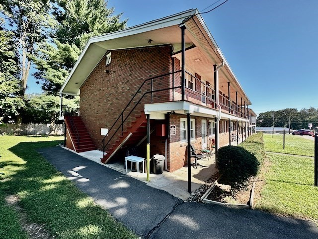 438 Springfield