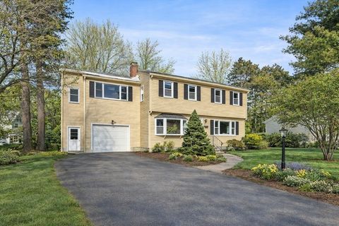 29 Pinewood Rd Wellesley MA 02482