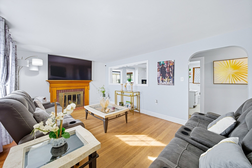 20 Oakhill Dr
