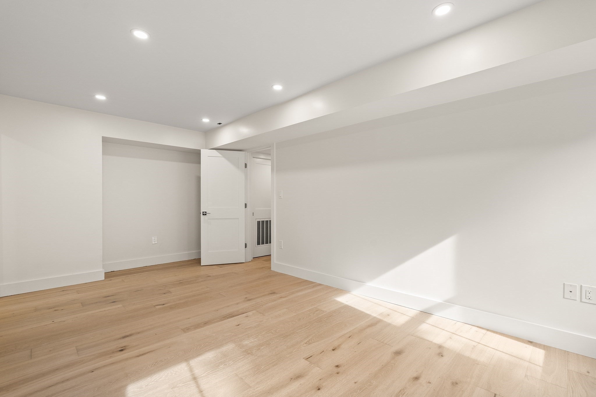 79 Sheridan St #1, Boston, MA, 79 Sheridan St #1, Boston, MA Photo #35