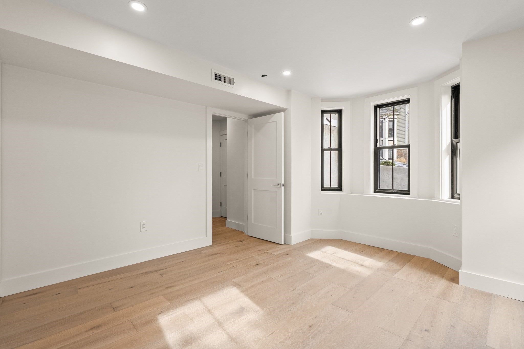 79 Sheridan St #1, Boston, MA, 79 Sheridan St #1, Boston, MA Photo #36