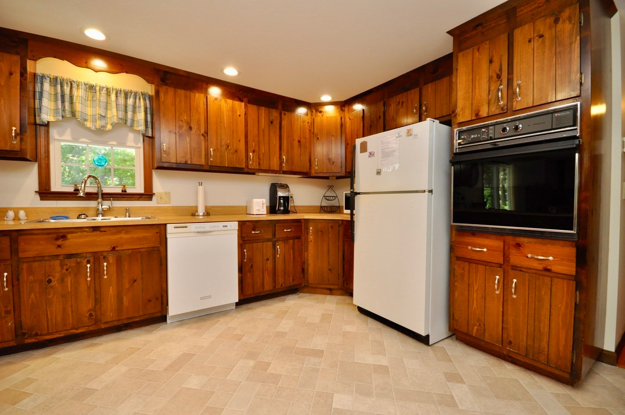 34 Dale Drive, Falmouth, MA, 34 Dale Drive, Falmouth, MA Photo #8