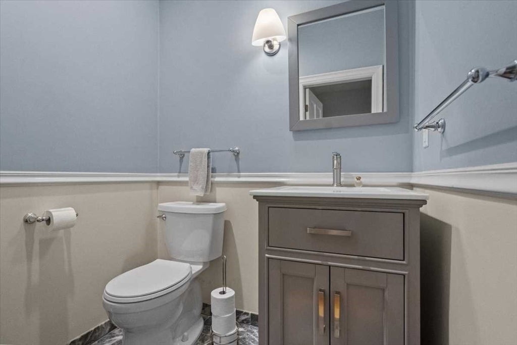 68 Vaughn Hill Rd, Bolton, MA, 68 Vaughn Hill Rd, Bolton, MA Photo #17