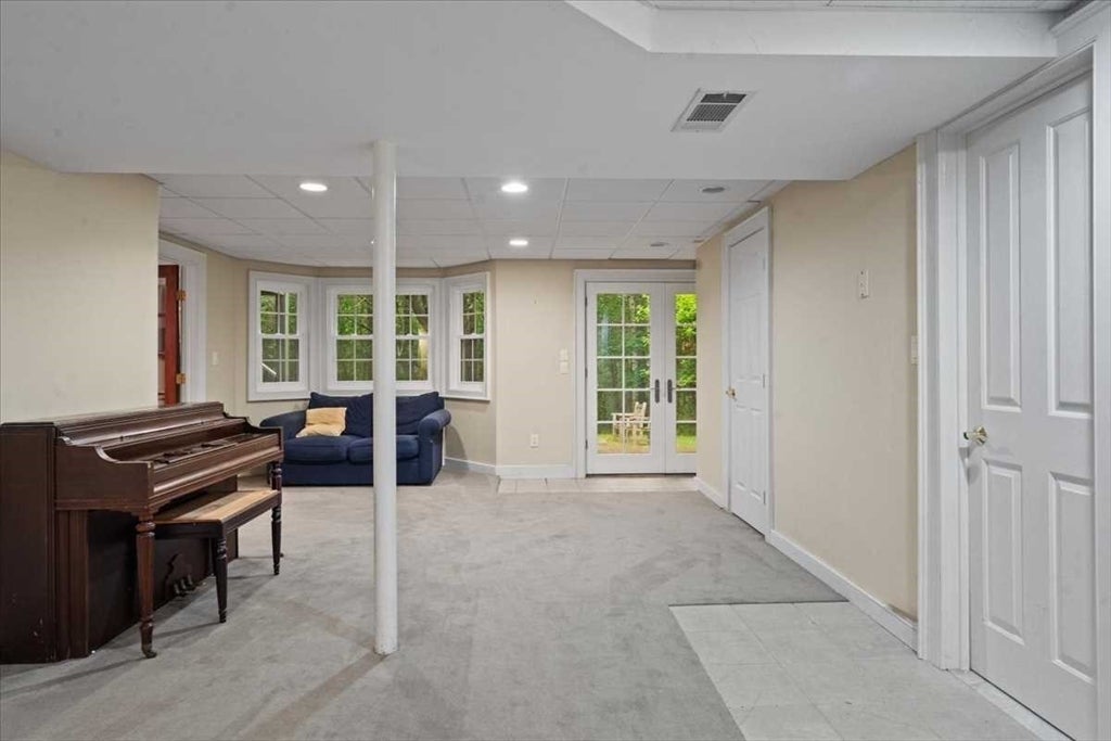 68 Vaughn Hill Rd, Bolton, MA, 68 Vaughn Hill Rd, Bolton, MA Photo #30