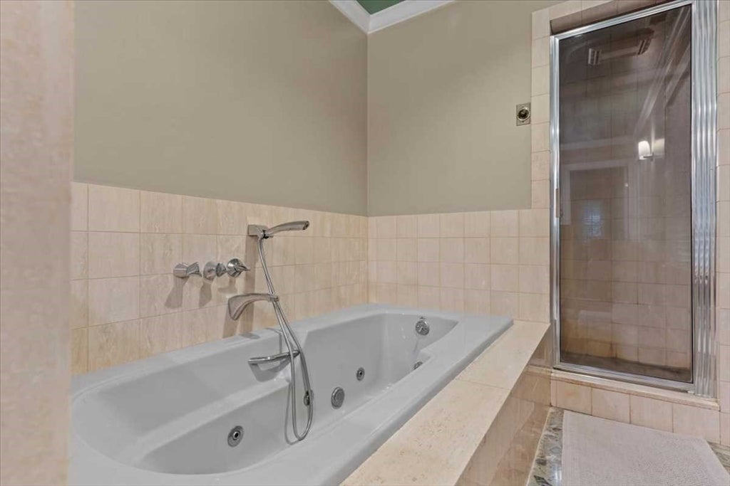 68 Vaughn Hill Rd, Bolton, MA, 68 Vaughn Hill Rd, Bolton, MA Photo #23