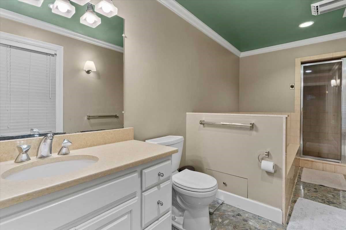 68 Vaughn Hill Rd, Bolton, MA, 68 Vaughn Hill Rd, Bolton, MA Photo #22