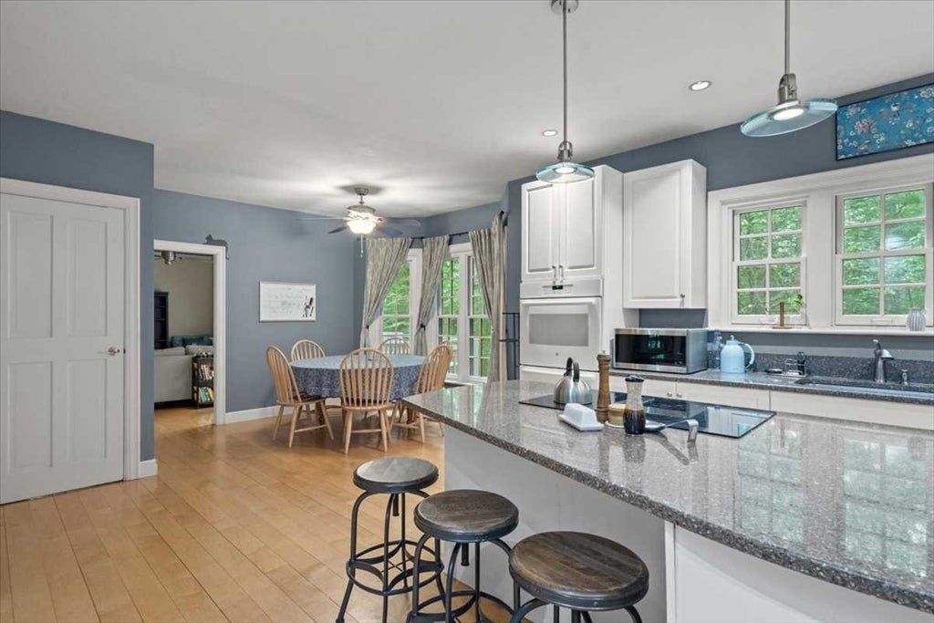 68 Vaughn Hill Rd, Bolton, MA, 68 Vaughn Hill Rd, Bolton, MA Photo #10