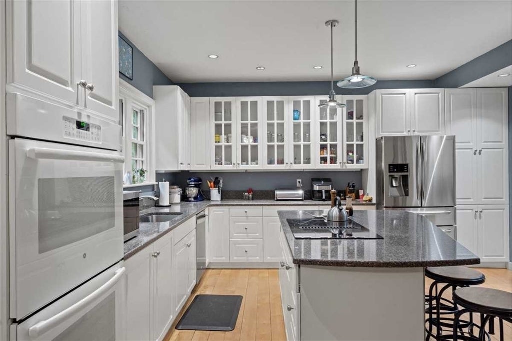 68 Vaughn Hill Rd, Bolton, MA, 68 Vaughn Hill Rd, Bolton, MA Photo #9