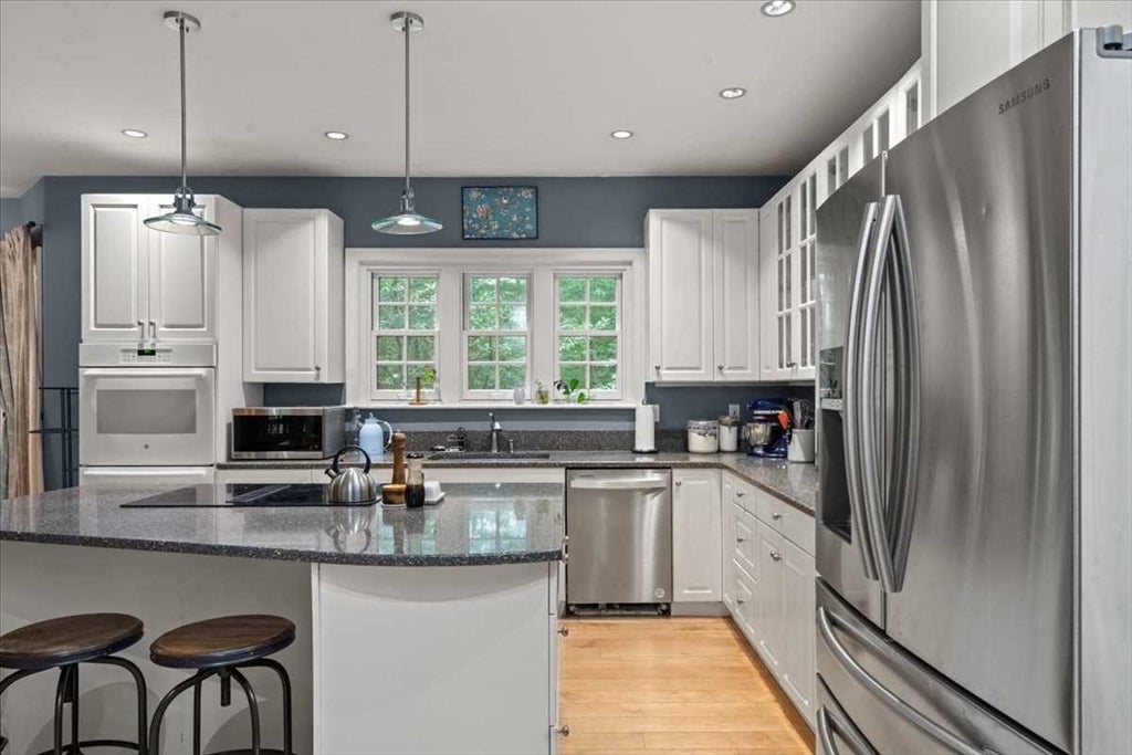 68 Vaughn Hill Rd, Bolton, MA, 68 Vaughn Hill Rd, Bolton, MA Photo #6