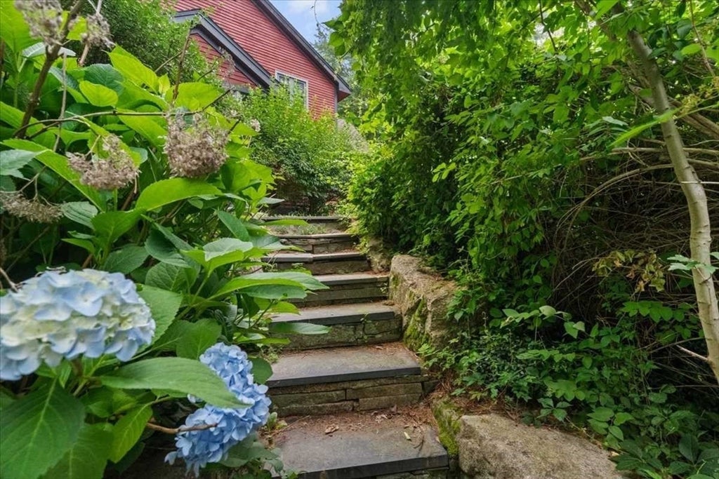 68 Vaughn Hill Rd, Bolton, MA, 68 Vaughn Hill Rd, Bolton, MA Photo #38