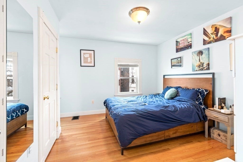 453 E 6th St, Boston, MA Photo #5