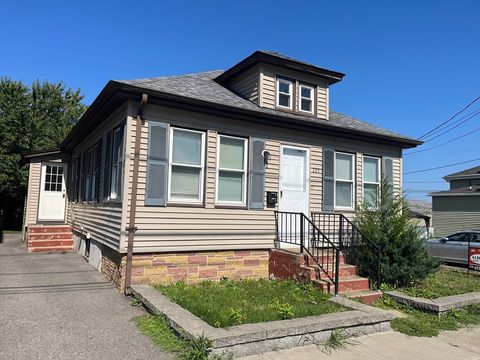 225 Jefferson St Fall River MA 02721