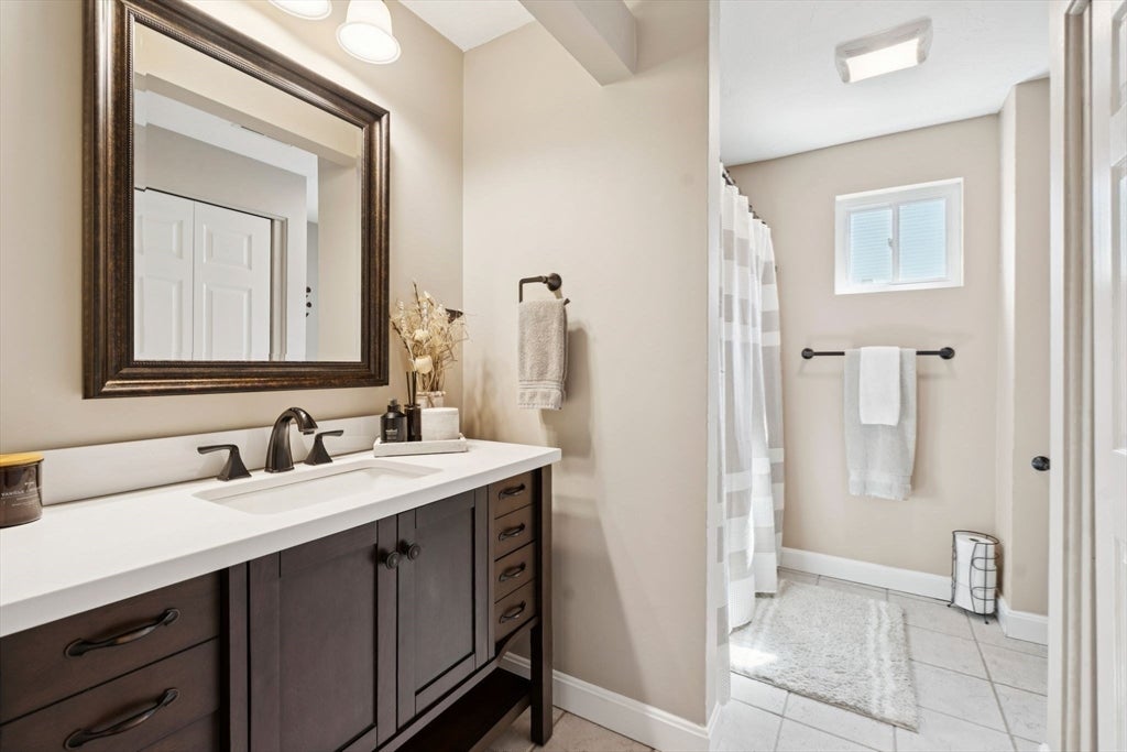161 Winter St #6, Hanson, MA, 161 Winter St #6, Hanson, MA Photo #12