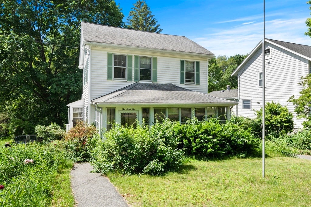 242 Lincoln Street