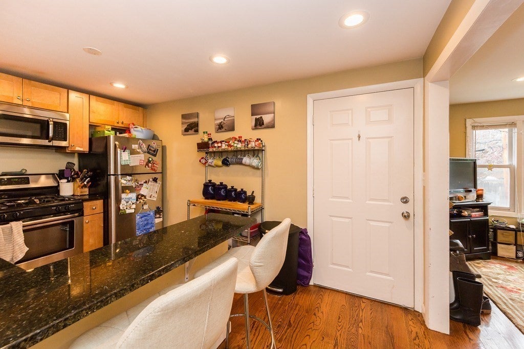 107 Rossmore Rd #3, Boston, MA Photo #3
