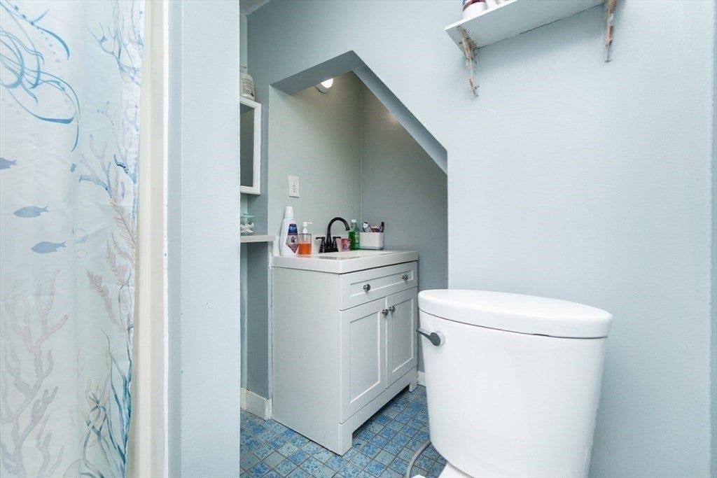 40 Gledhill Ave #2, Everett, MA, 40 Gledhill Ave #2, Everett, MA Photo #12