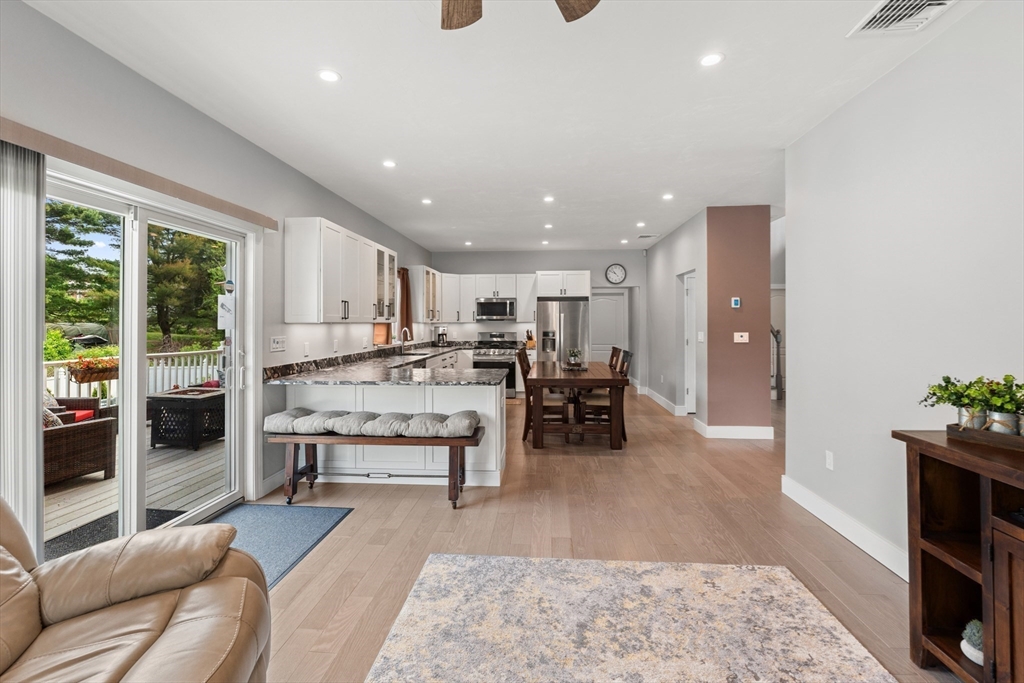 86 Lynn Fells Pkwy