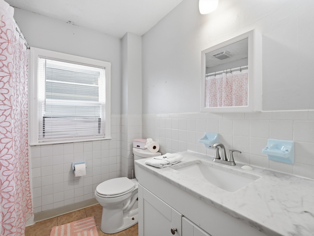 85 Purchase St, Milford, MA Photo #22