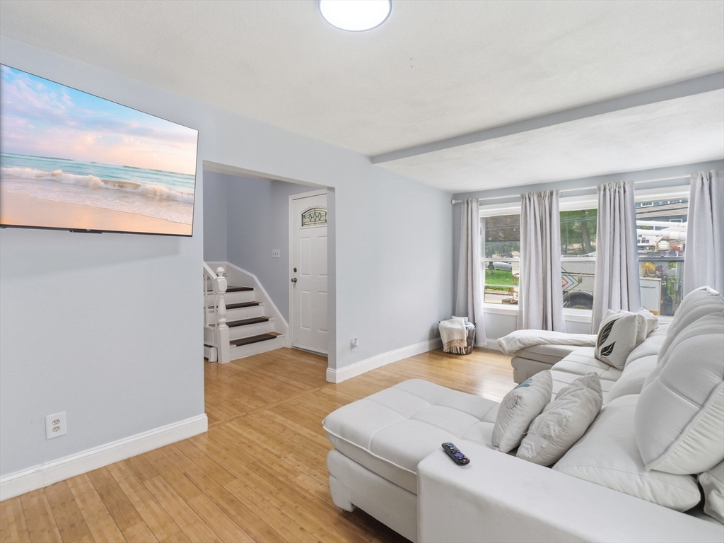 85 Purchase St, Milford, MA Photo #9