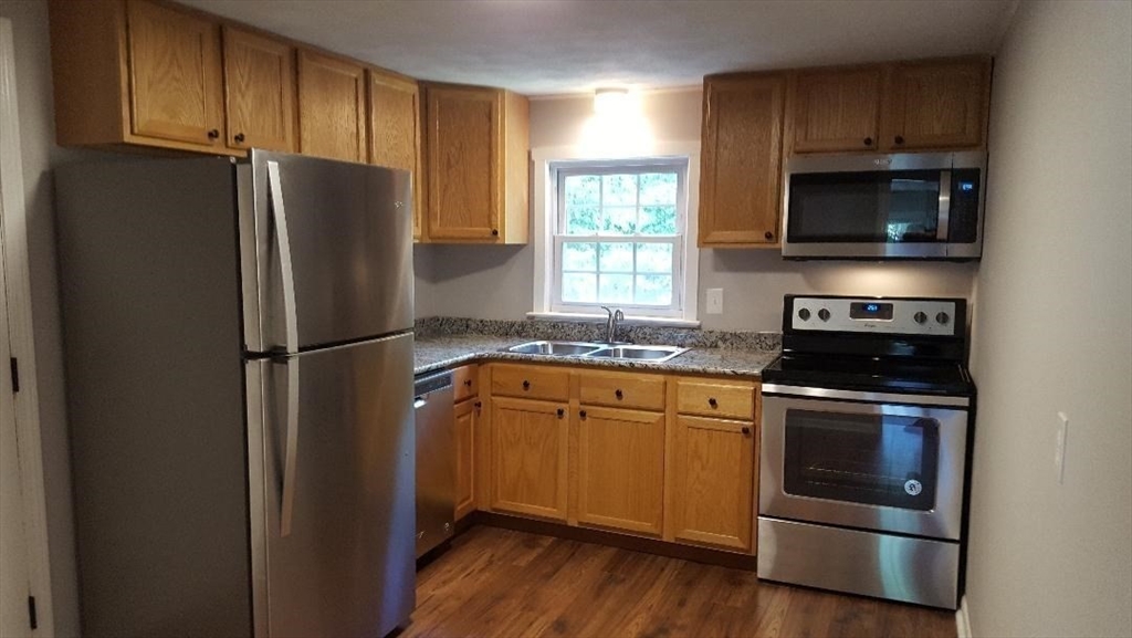 16 Federal Hill Rd 16
