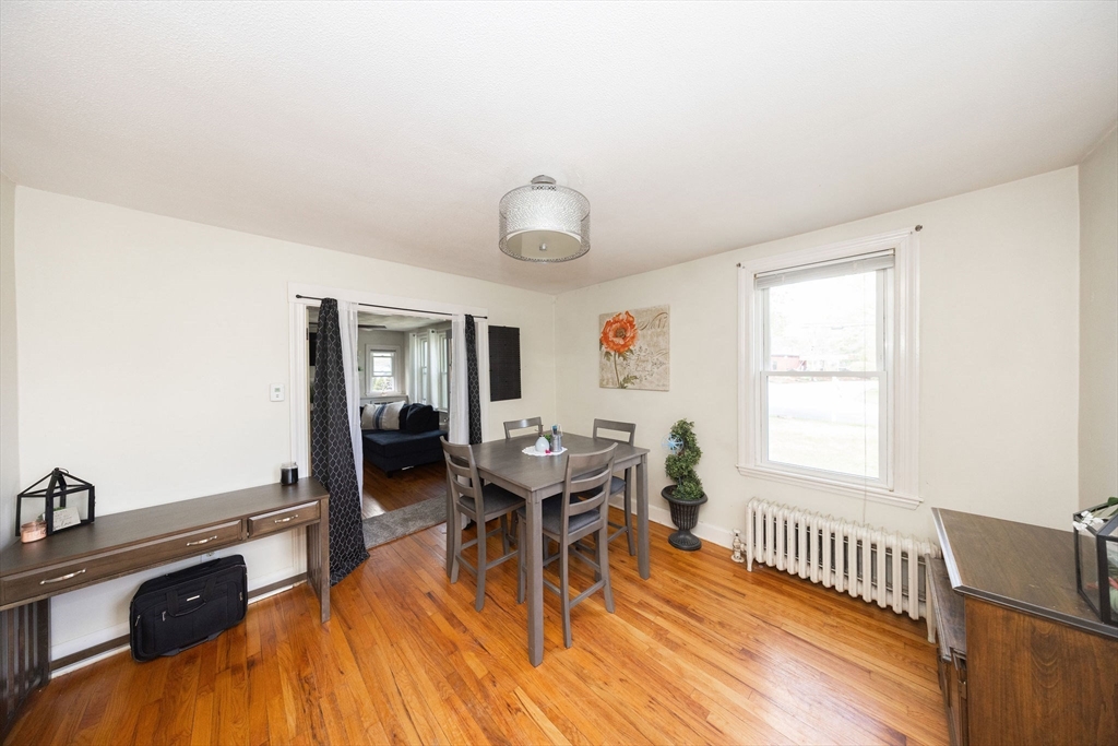 217 W Main St