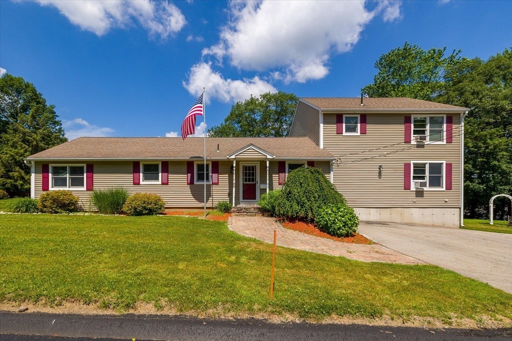 3 Arrowhead Ave, Auburn, MA, 3 Arrowhead Ave, Auburn, MA Photo #2