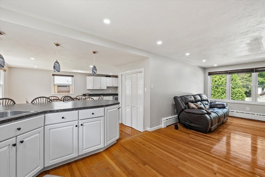 3 Arrowhead Ave, Auburn, MA, 3 Arrowhead Ave, Auburn, MA Photo #8