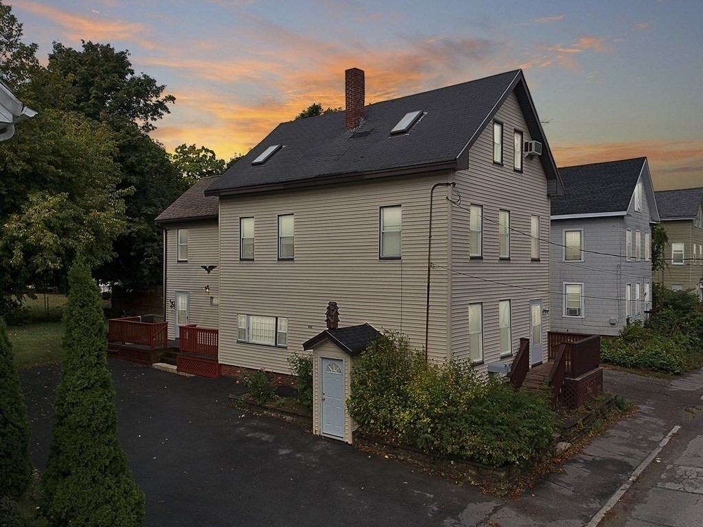 128 Franklin St