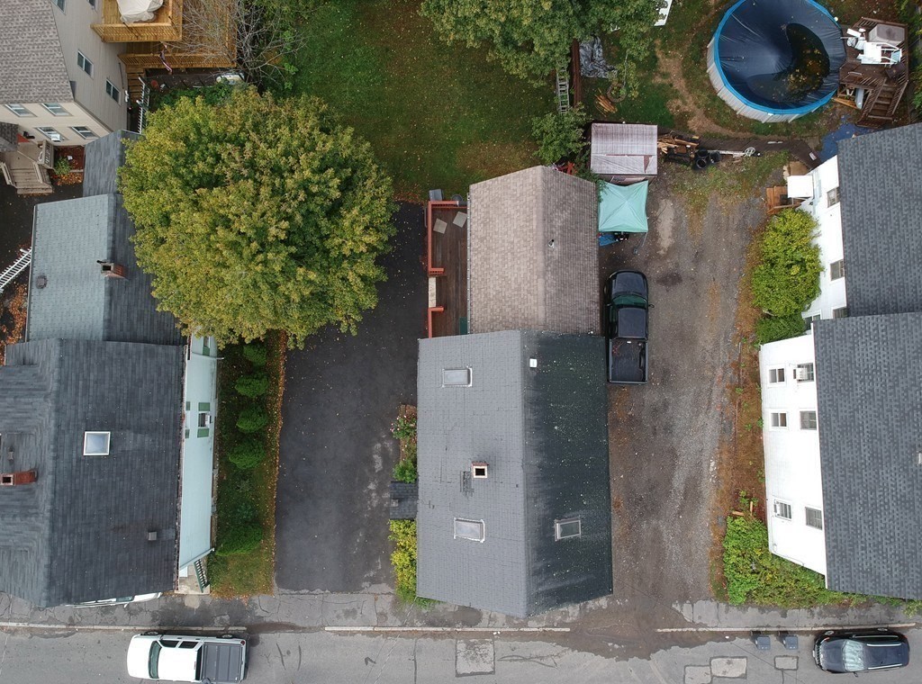 128 Franklin St