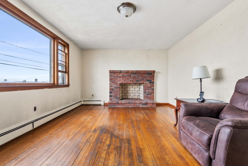 141 Lincoln St