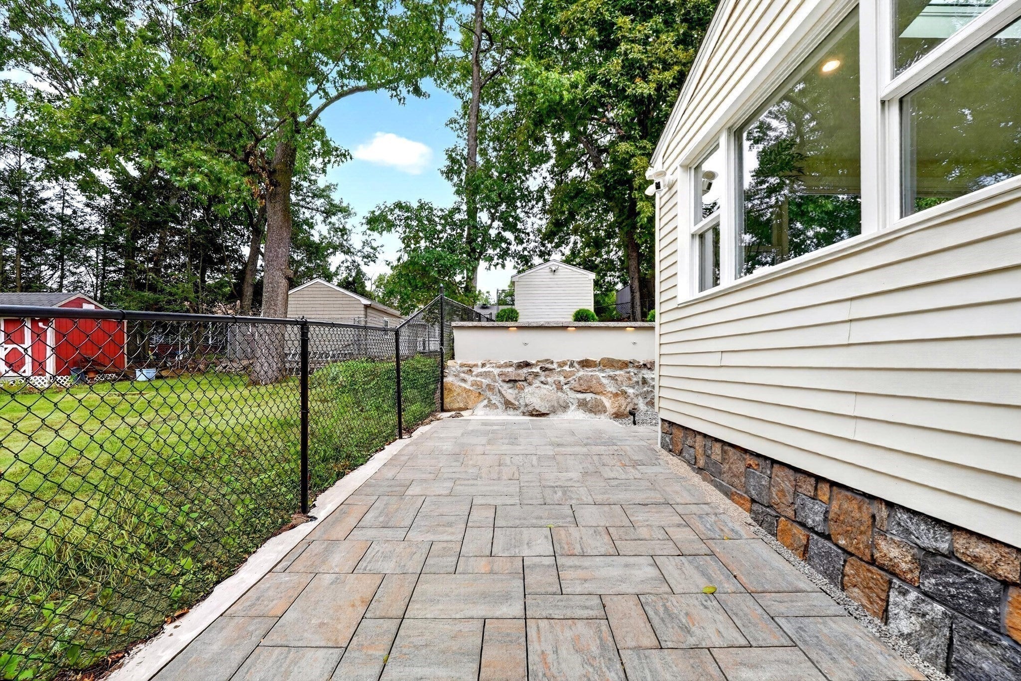 107 Woodley Ave, Boston, MA, 107 Woodley Ave, Boston, MA Photo #32