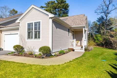 16 Grey Hawk Dr 16 Mashpee MA 02649