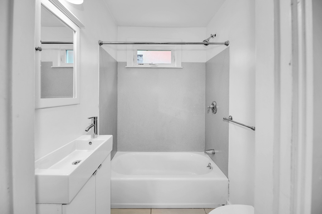 79 Perkins Street #2, Boston, MA Photo #5