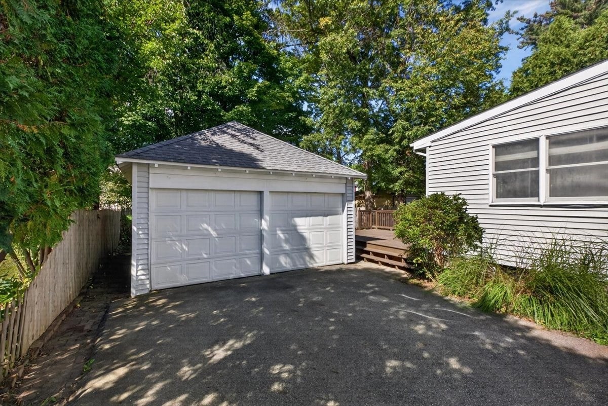 26 Homecrest St, Longmeadow, MA, 26 Homecrest St, Longmeadow, MA Photo #35