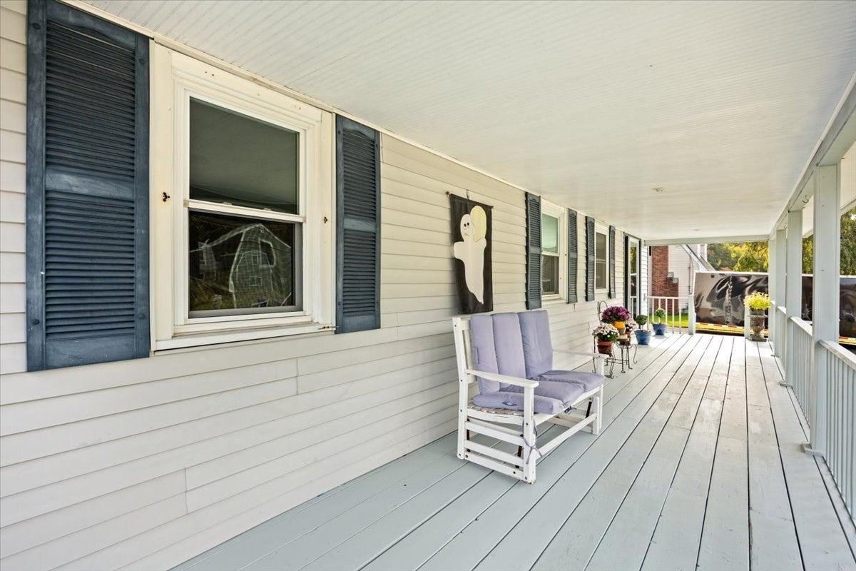 58 Briarwood Dr, Taunton, MA, 58 Briarwood Dr, Taunton, MA Photo #3