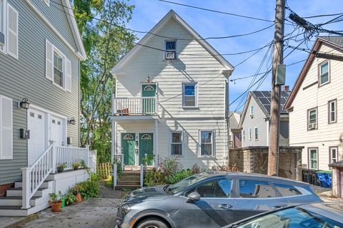 8 Albion Ter Somerville MA 02144