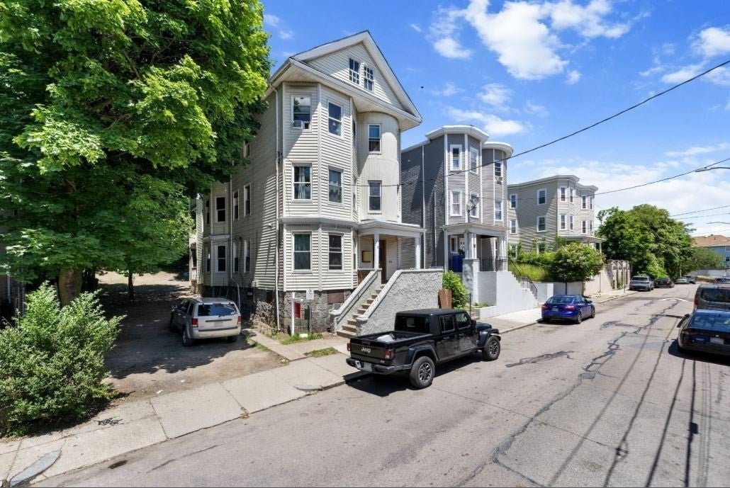 25 Barry Street, Boston, MA, 25 Barry Street, Boston, MA Photo #11