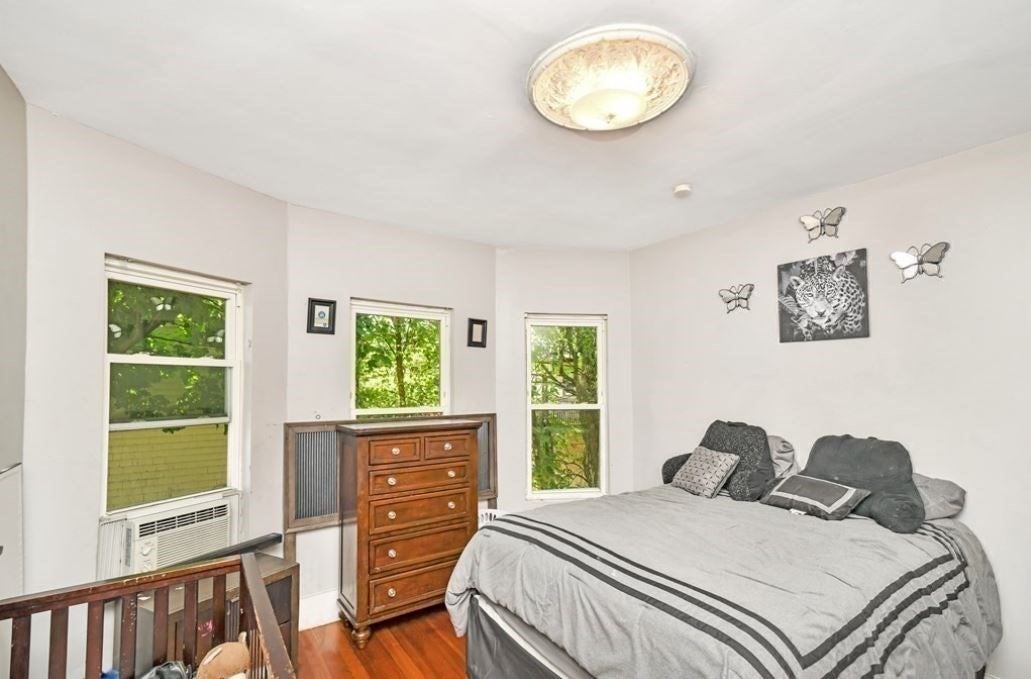 25 Barry Street, Boston, MA, 25 Barry Street, Boston, MA Photo #8