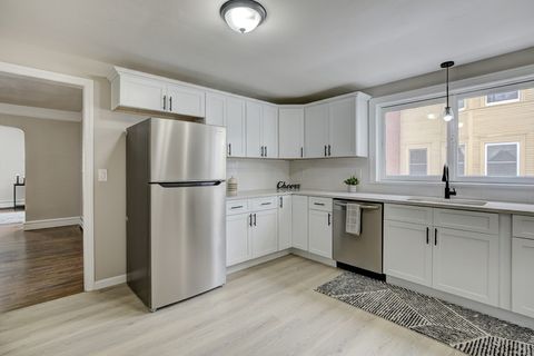 Photo of 172 Belmont Ave, Springfield, MA 01108 (MLS # 73478938)